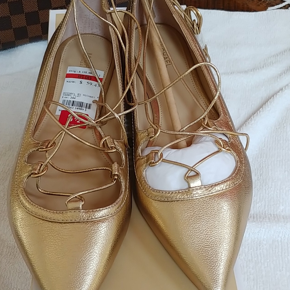 Women shoes